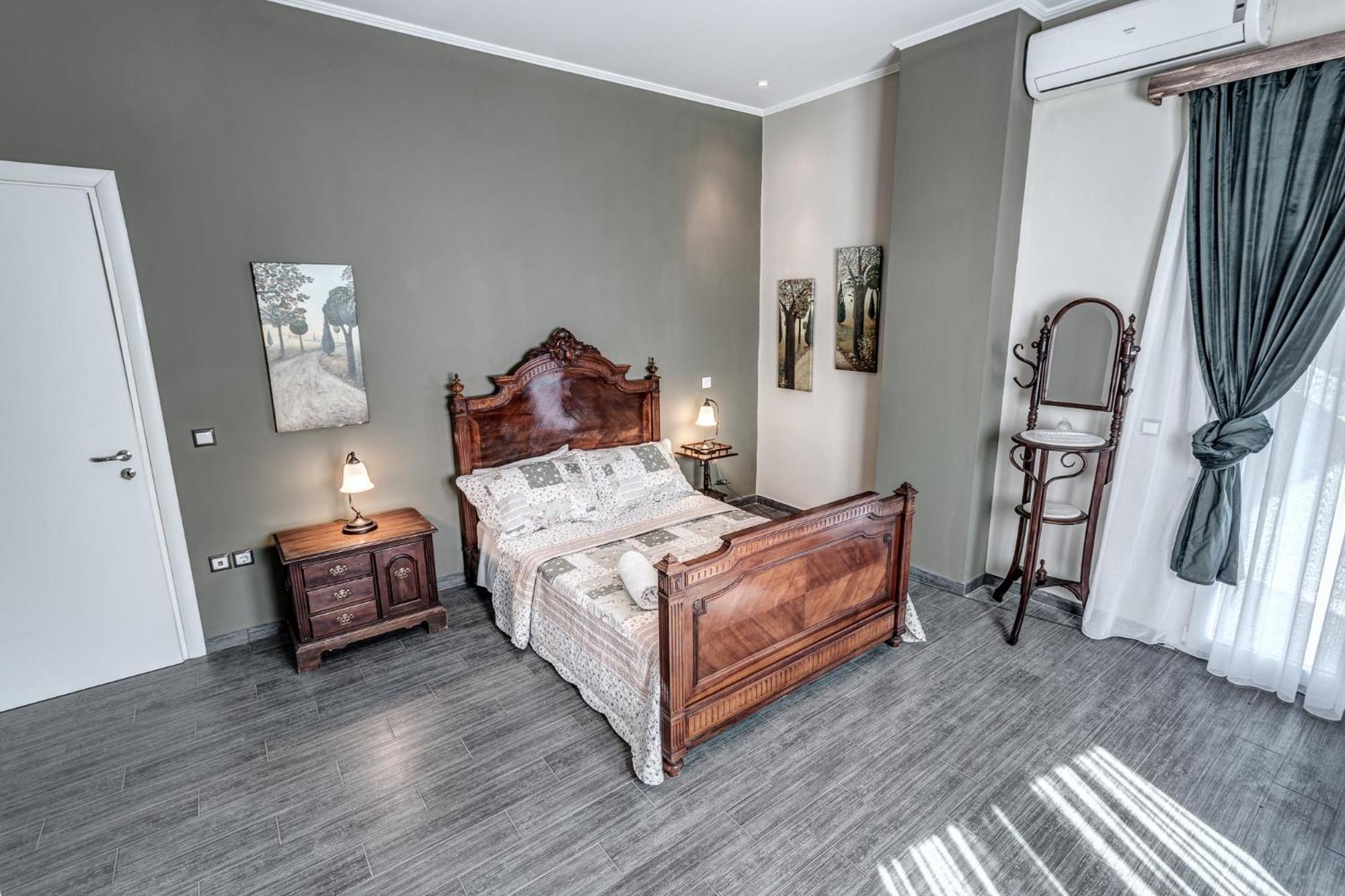 Villa Intemella Kompitsion Екстер'єр фото