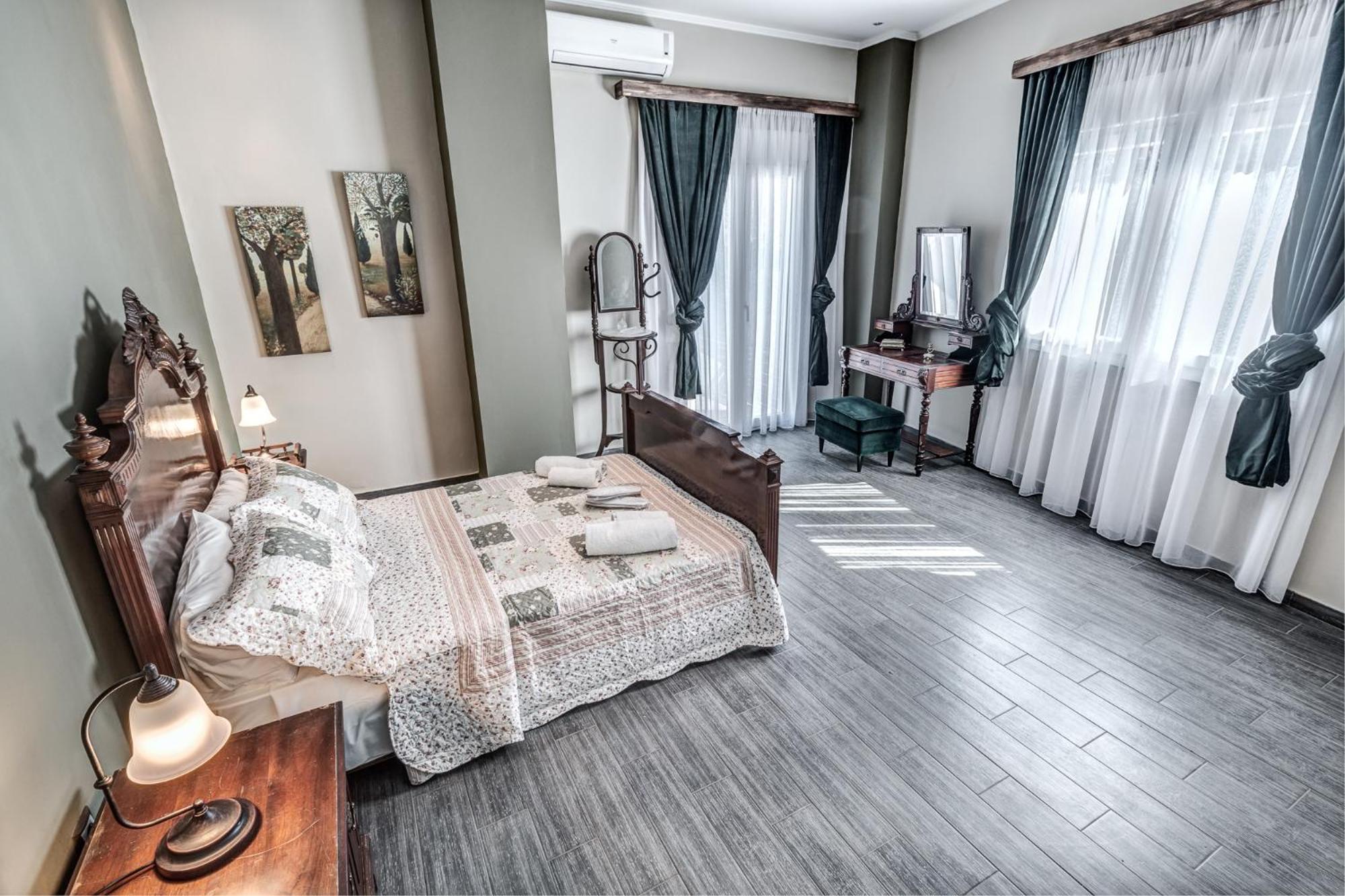 Villa Intemella Kompitsion Екстер'єр фото