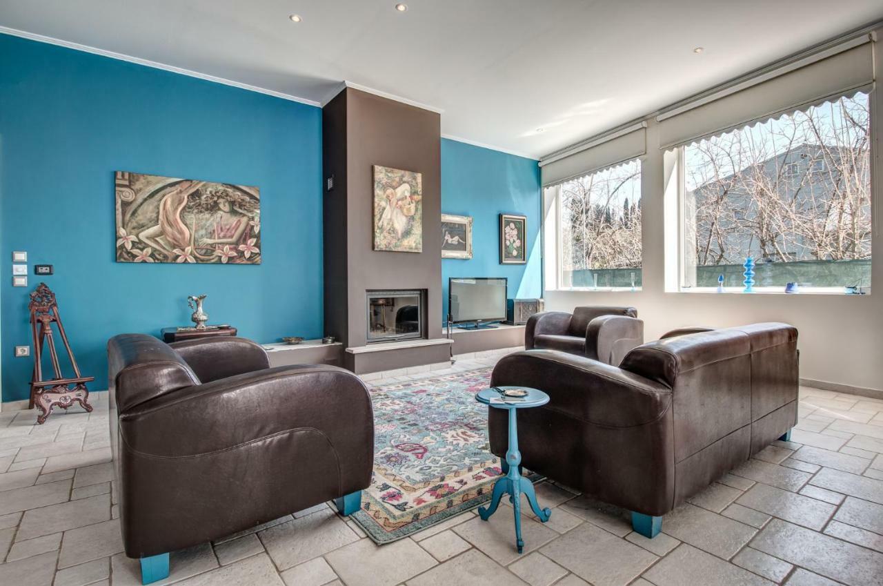 Villa Intemella Kompitsion Екстер'єр фото
